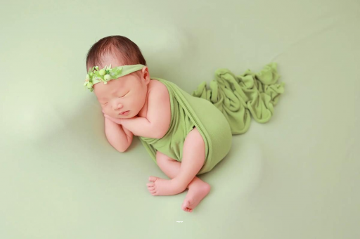 吐鲁番宝宝湿疹涂什么药膏 吐鲁番宝宝湿疹涂什么药膏